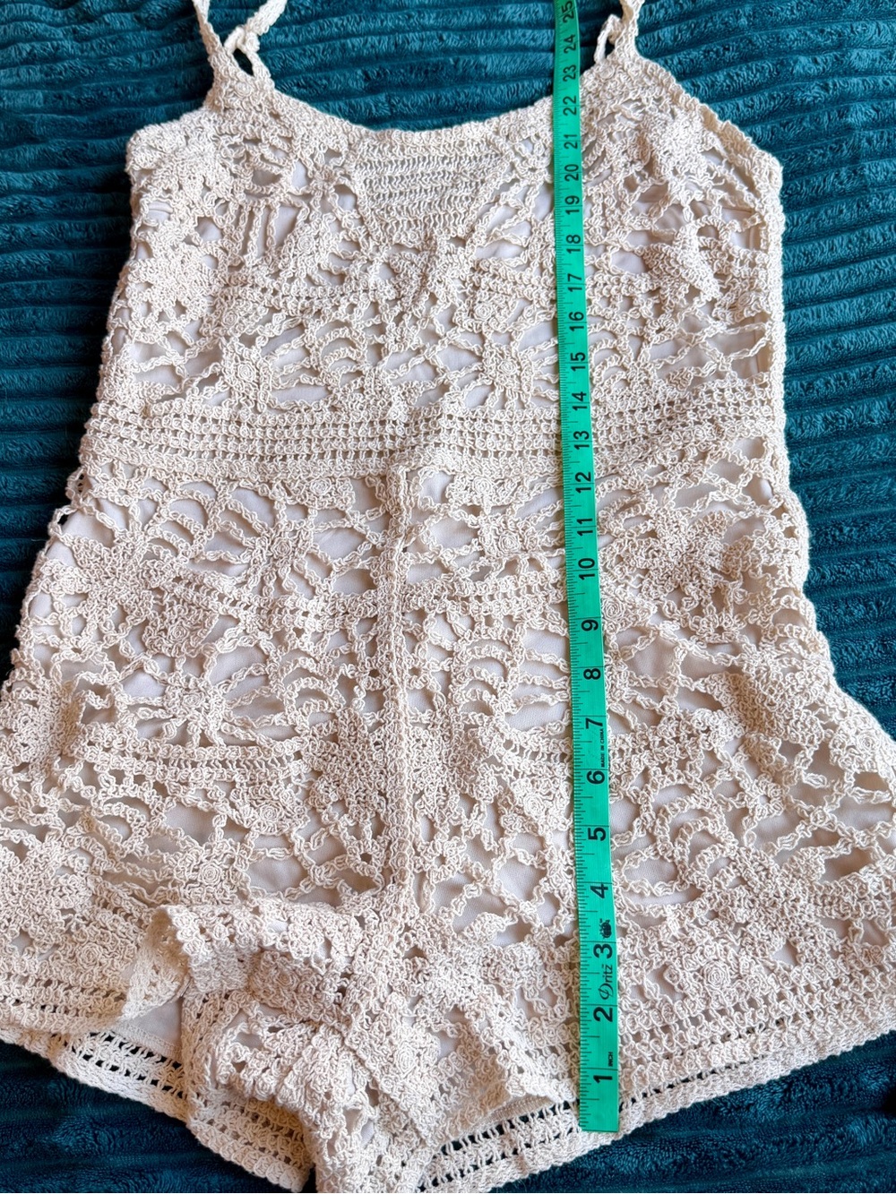NWT Cupshe Cream Crochet Romper Playsuit with Spaghetti Straps - Picture 7 of 9
